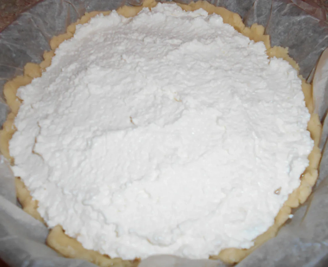 Тёртый пирог с яблочным вареньем: шаг 5