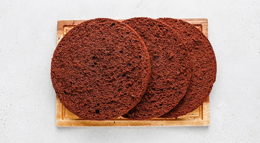 Торт «Киндер пингви»: шаг 5