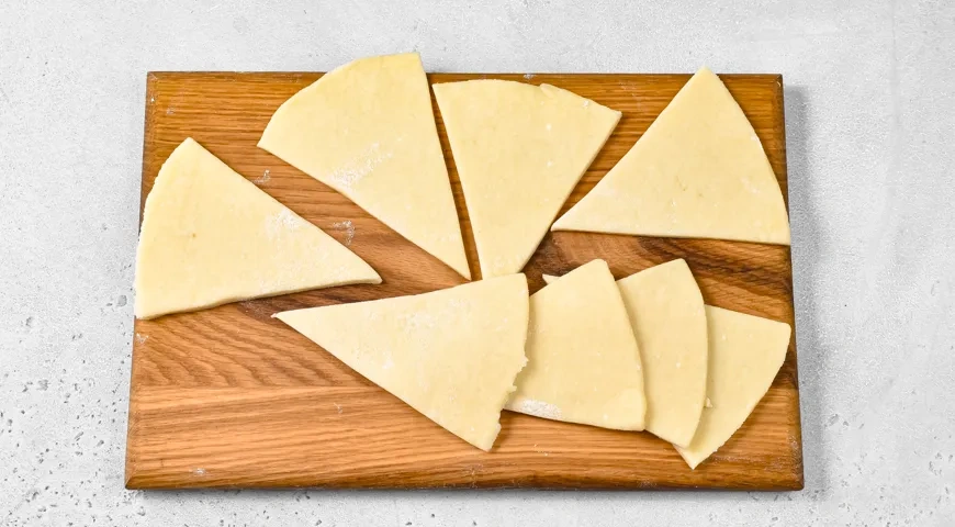 Творожные рогалики с яблоками: шаг 5