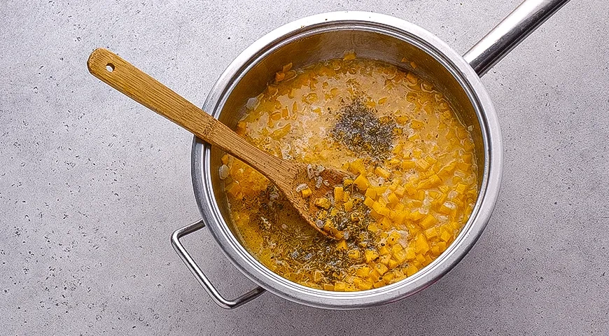 Тыквенное рагу с мини-пельменями: шаг 5