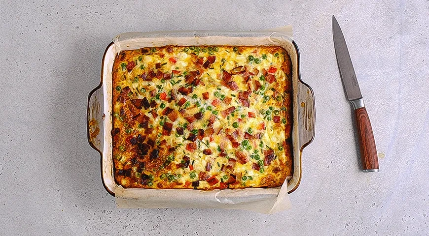 Яичные квадратики с овощами и беконом: шаг 5