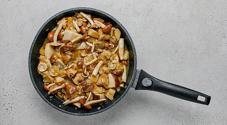 Заливной пирог с грибами «Обабник»: шаг 5