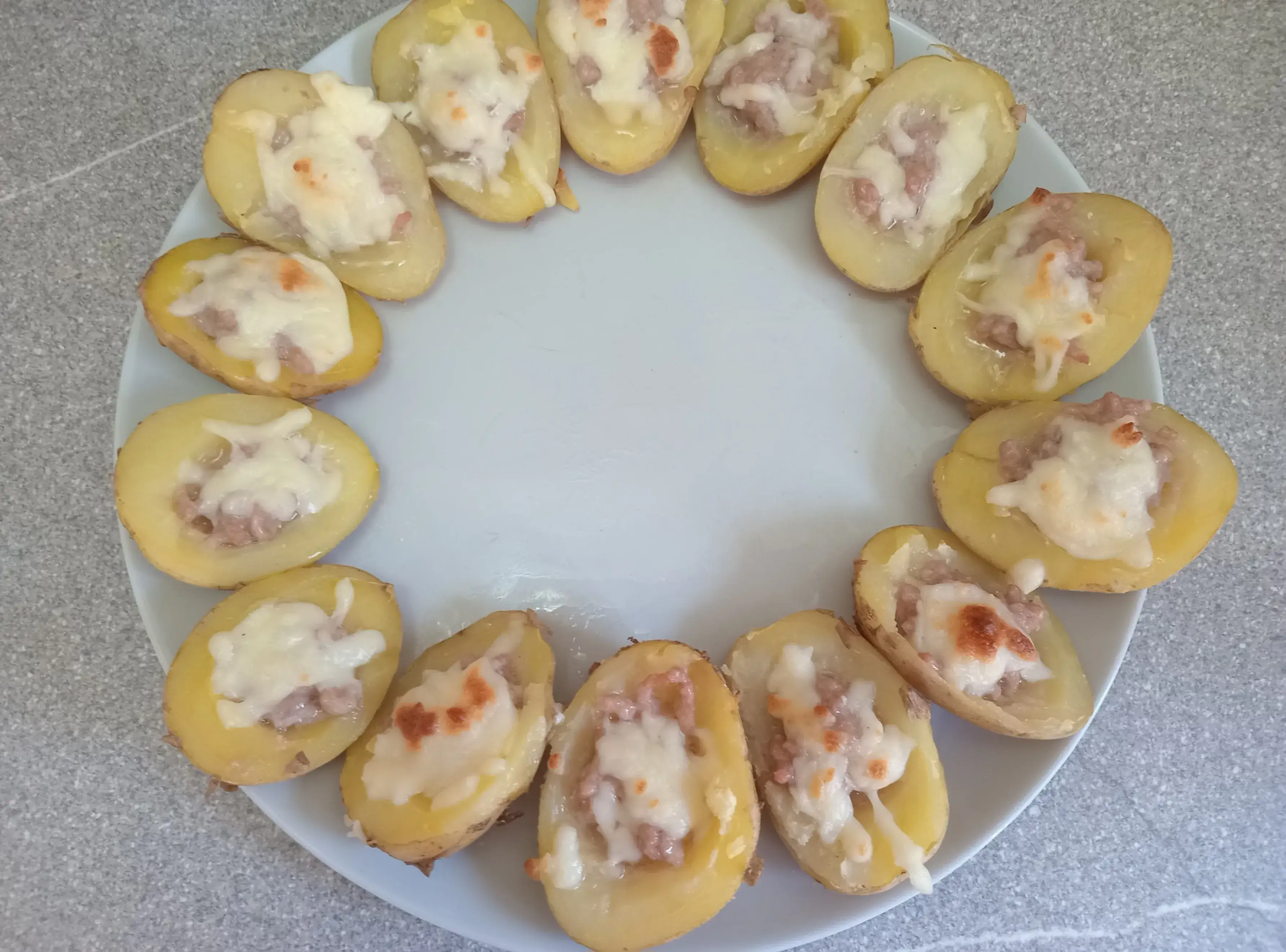 Запечённый картофель, фаршированный мясом: шаг 5