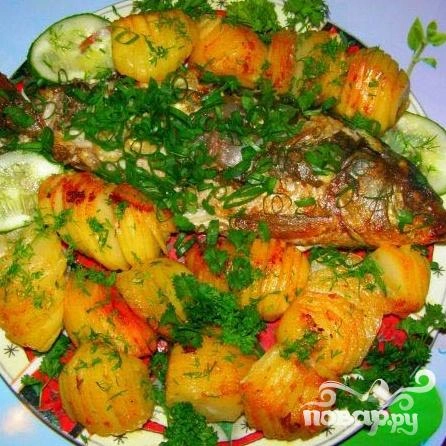 Шаг 5: Запеченный карп в духовке