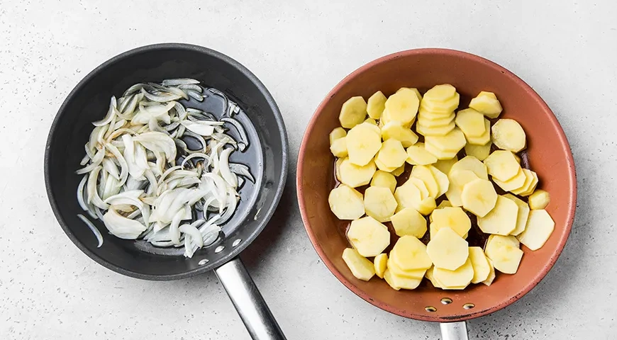 Жареная картошка с опятами: шаг 5