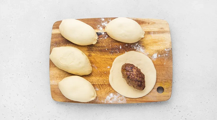 Жареная котлета в тесте: шаг 5