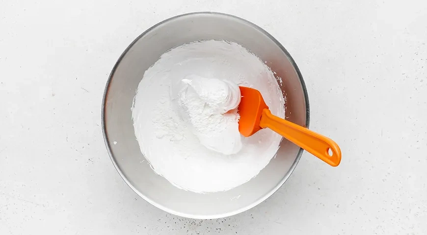 Безе с орехами и шоколадной крошкой: шаг 6