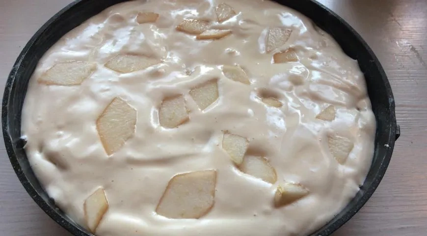 Бисквит с грушей: шаг 6