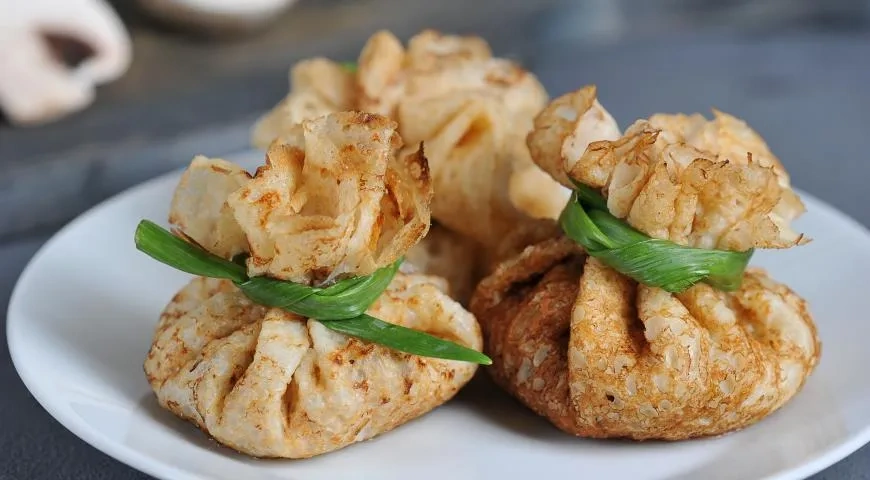 Блины с начинкой из мяса с грибами: шаг 6