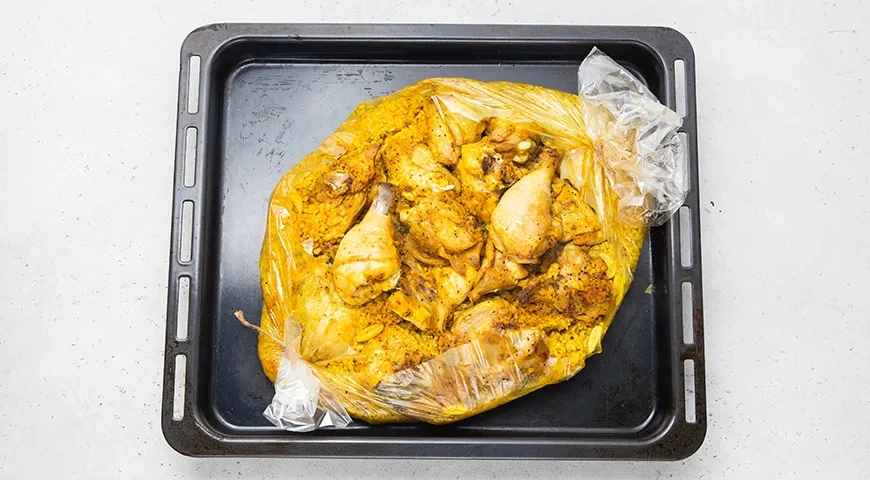 Булгур с курицей в рукаве в духовке: шаг 6