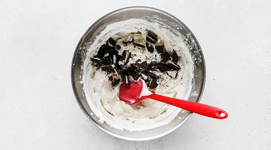 Чизкейк «Орео» без выпечки: шаг 6