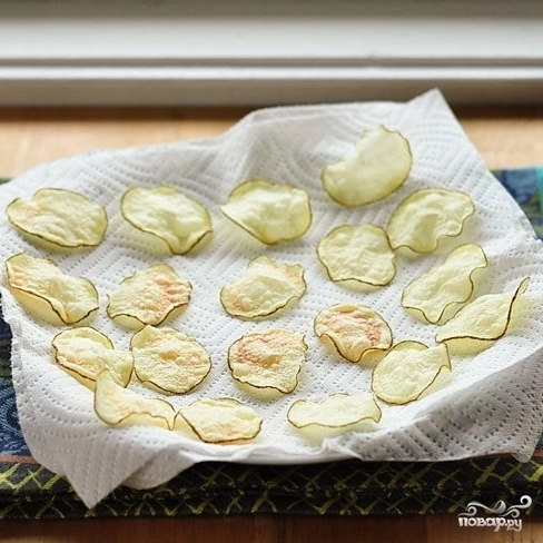 Шаг 6: Домашние чипсы в микроволновке