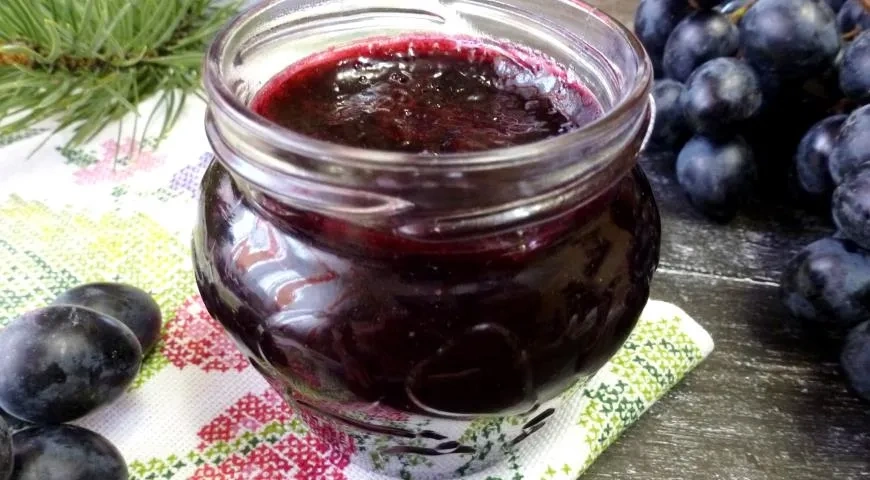 Джем из винограда и черноплодной рябины: шаг 6