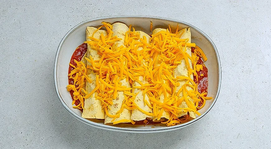 Энчилада с фаршем и сыром: шаг 6