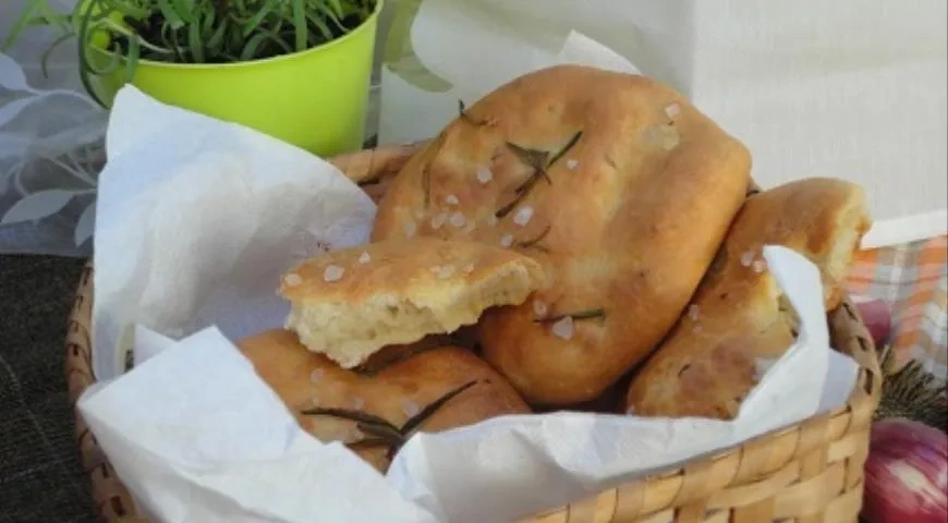 Итальянская фокачча с чесночным маслом: шаг 6