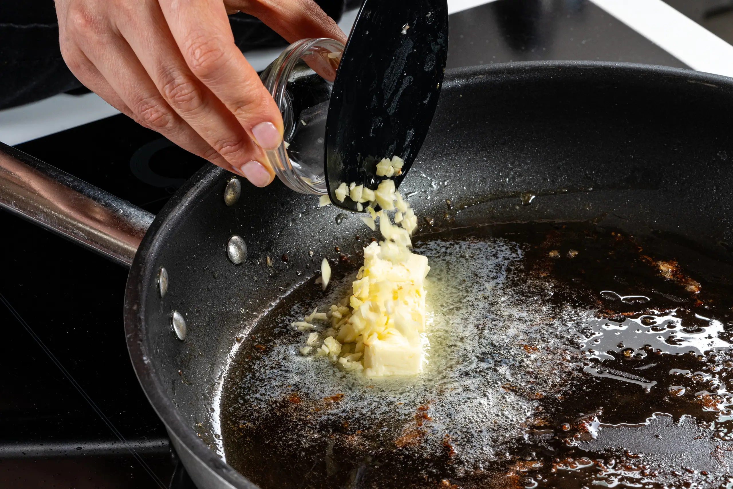 Шаг 6: Форель в сливочном соусе