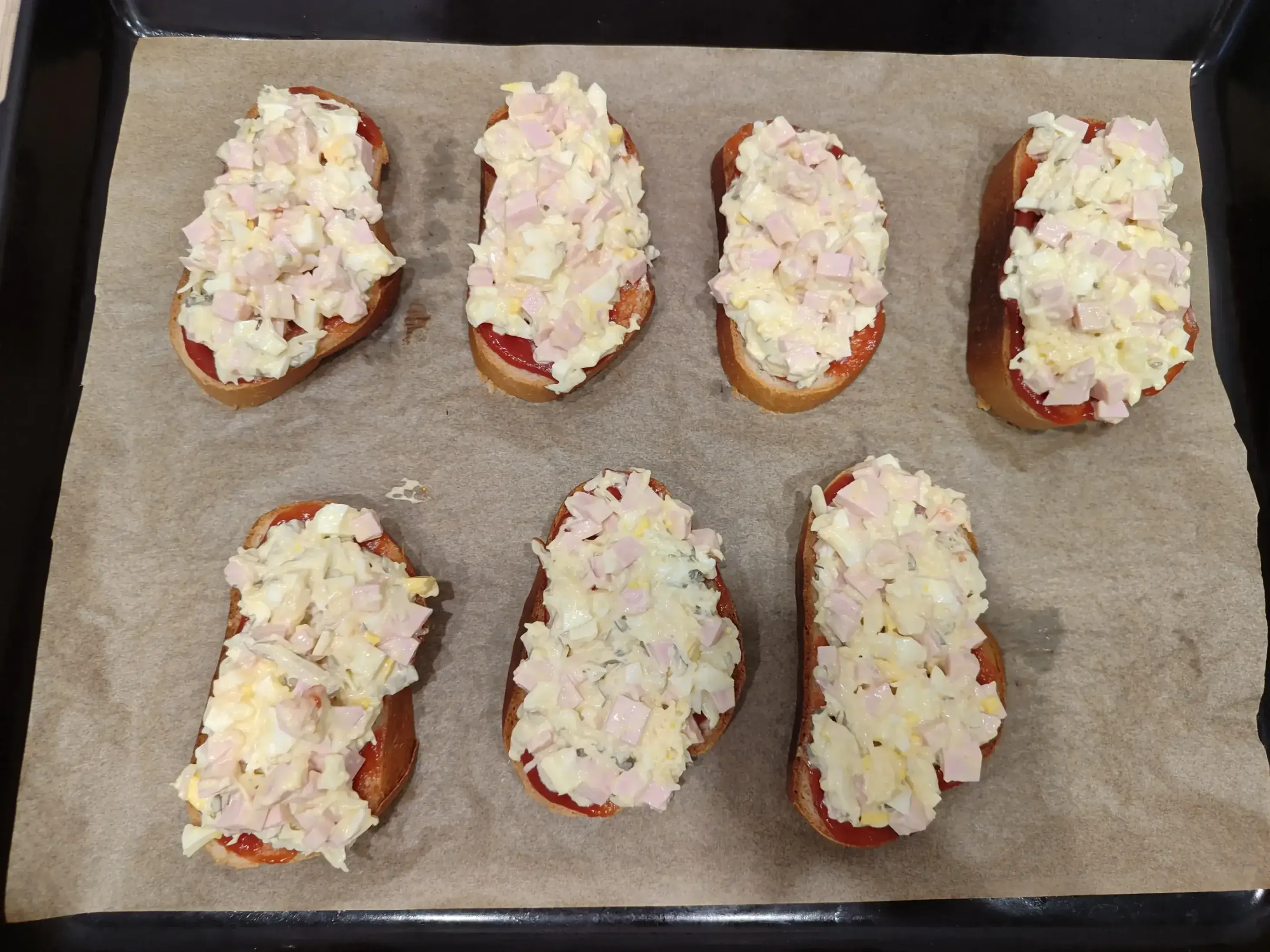 Горячие бутерброды к новогоднему столу: шаг 6