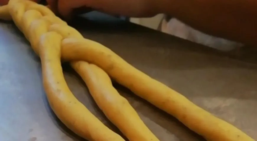 Рецепт греческого пасхального хлеба: шаг 6