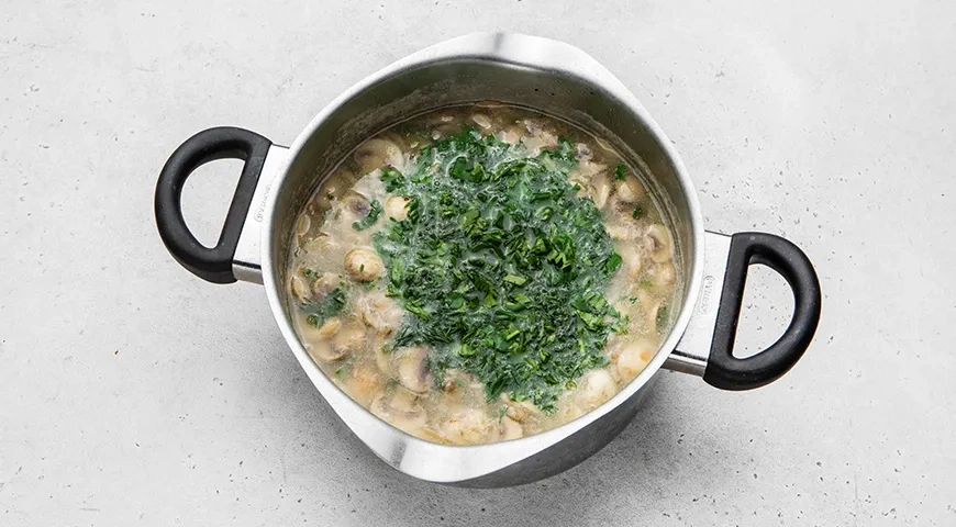 Грибной суп с рисом и картофелем: шаг 6