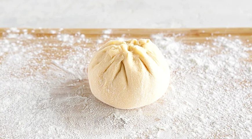 Хачапури с сулугуни на сковороде: шаг 6