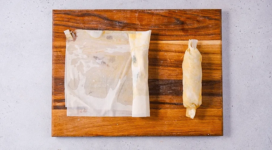 Хрустящие пирожки-конфеты из теста фило с курицей и брокколи: шаг 6