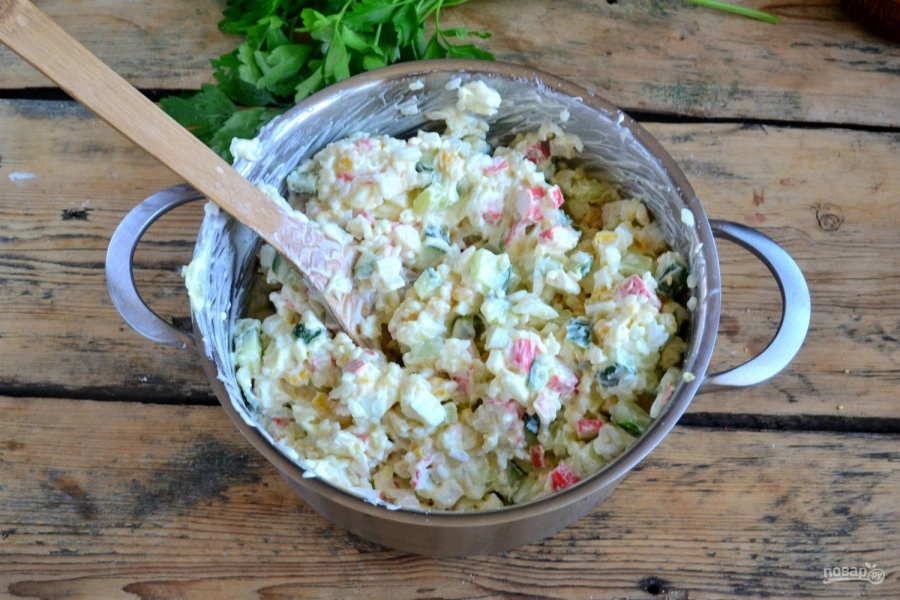 Шаг 6: К раб о вый салат рецепт классический