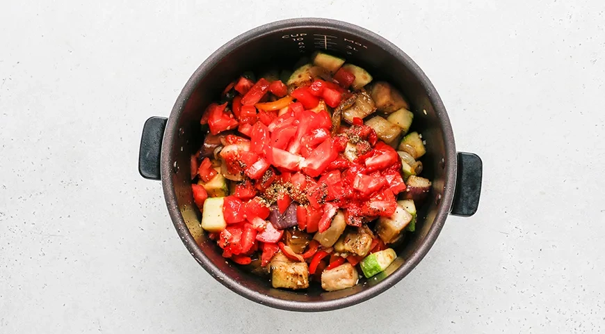 Кабачки и баклажаны в мультиварке: шаг 6