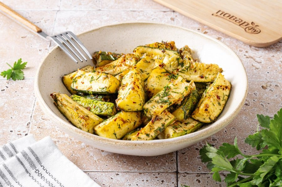 Шаг 6: Кабачки с чесноком в духовке