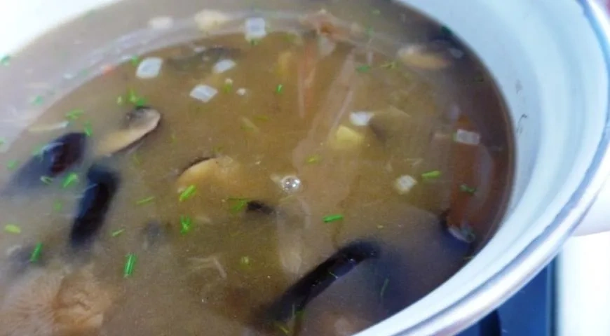 Калья из лесных грибов: шаг 6