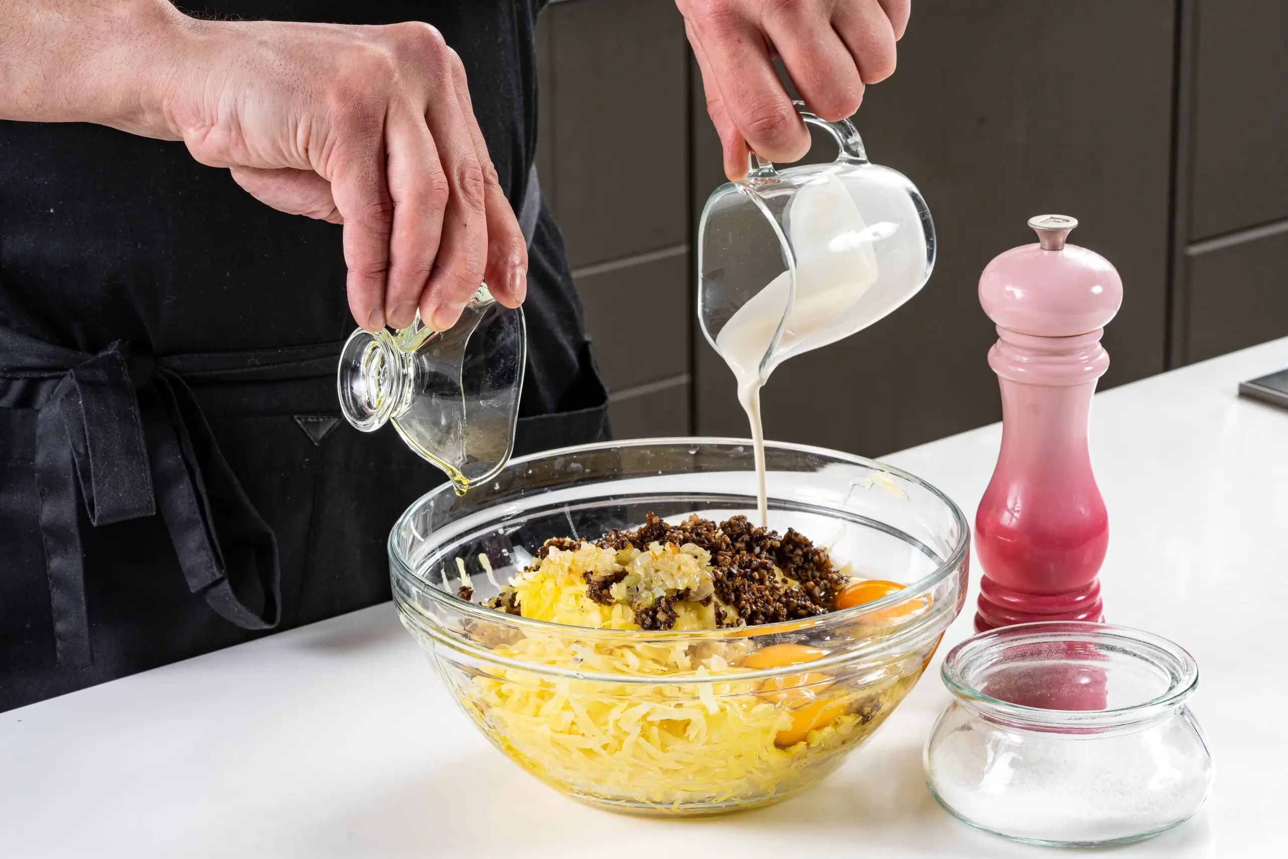 Шаг 6: Картофельные котлеты с грибами