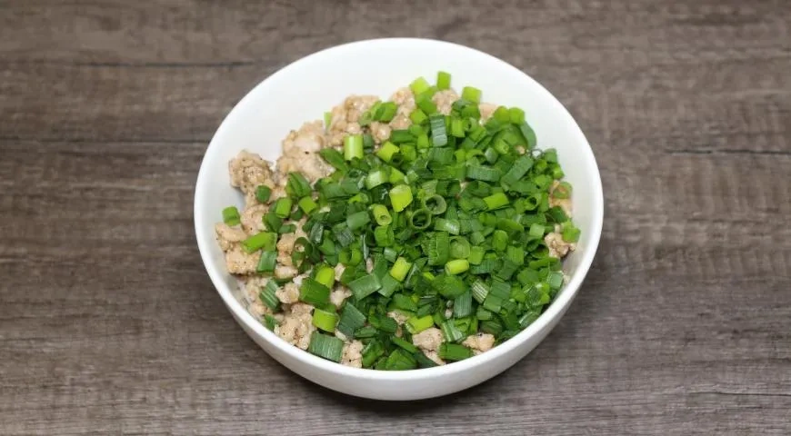 Китайские паровые пирожки: шаг 6