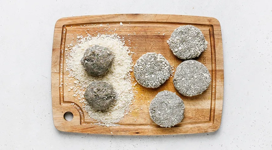 Котлеты из мойвы: шаг 6