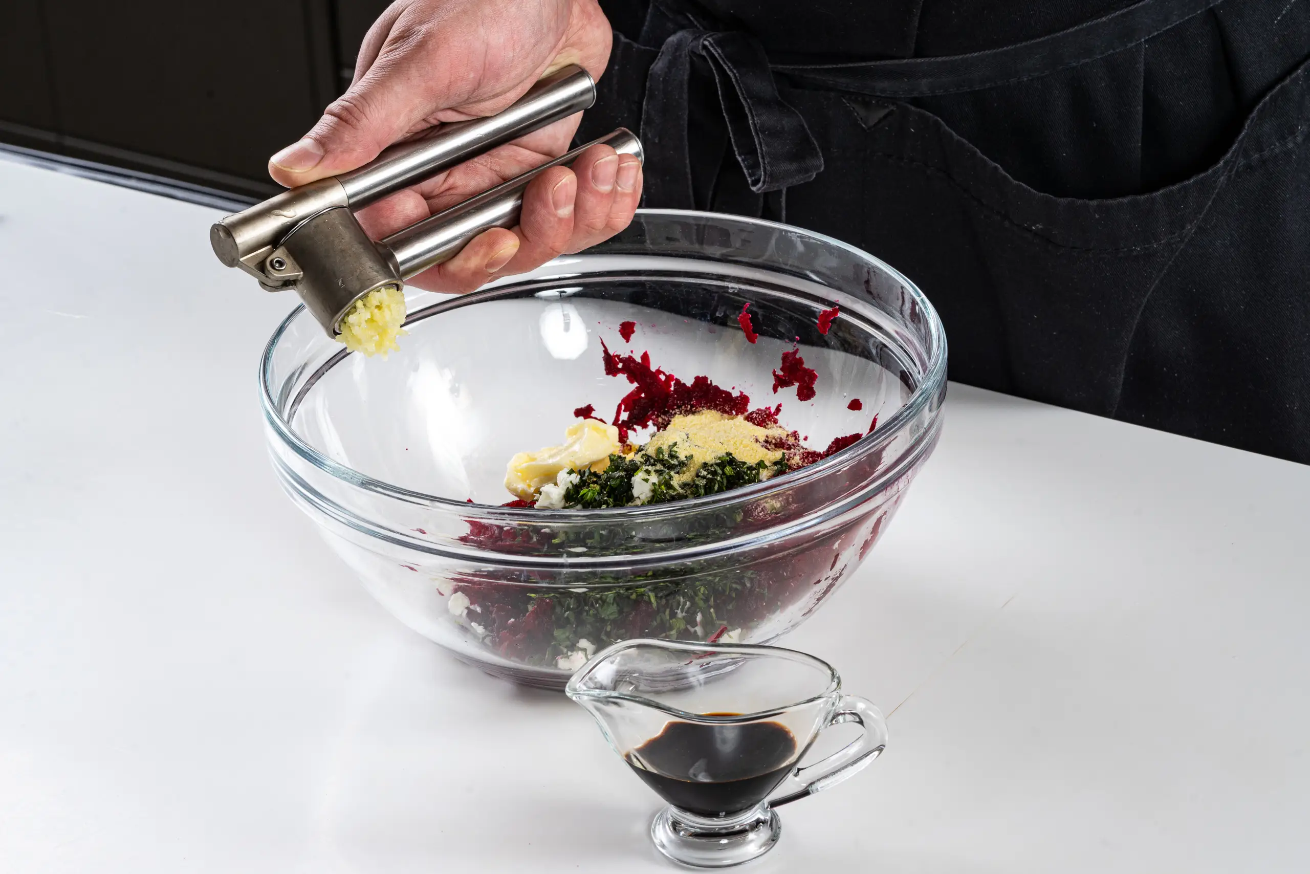 Шаг 6: Котлеты из свеклы с фетой и базиликом