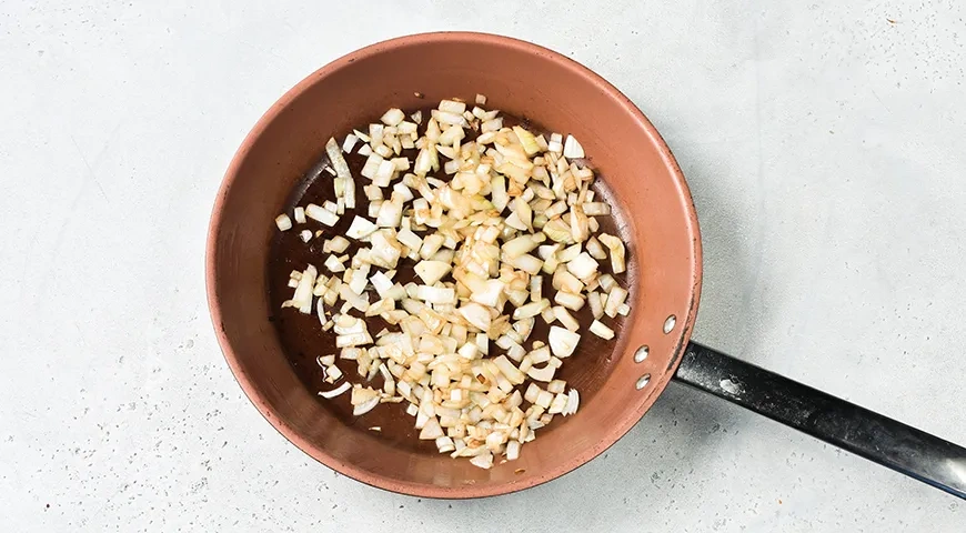 Крем-суп из грибов со сливками: шаг 6