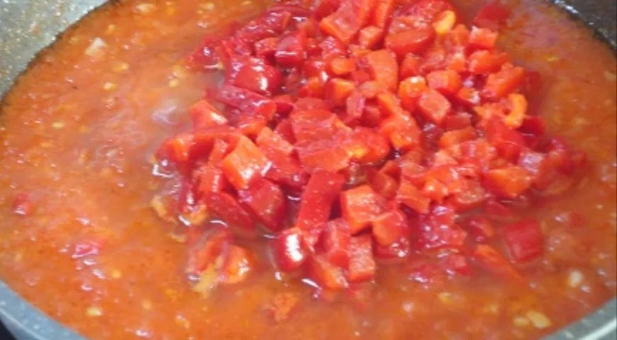 Курица с соусом из помидоров и перца: шаг 6