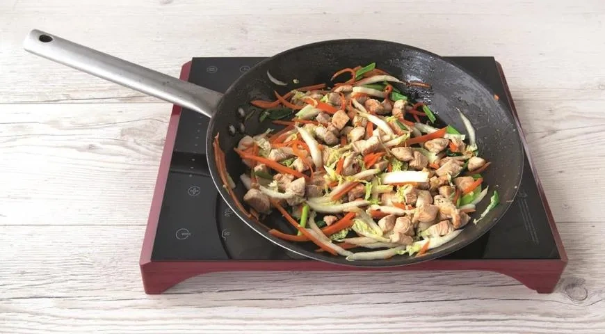 Лапша с индейкой в арахисовом соусе: шаг 6