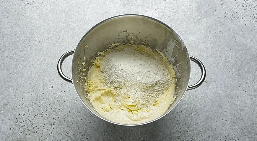 Лимонный кекс на сметане с маком: шаг 6