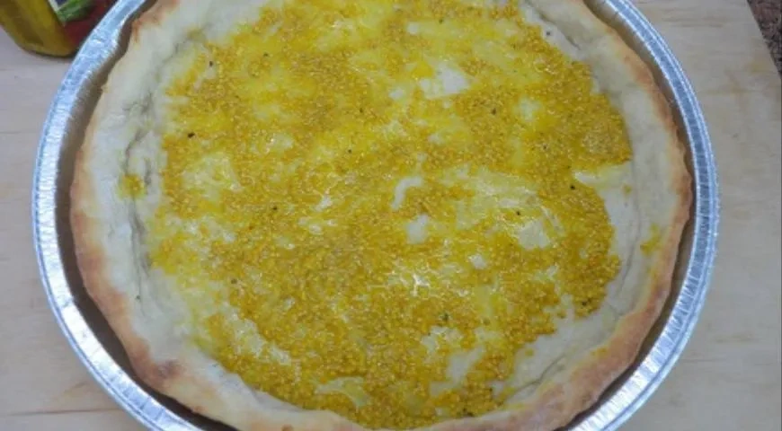 Луковый пирог с молодым картофелем: шаг 6