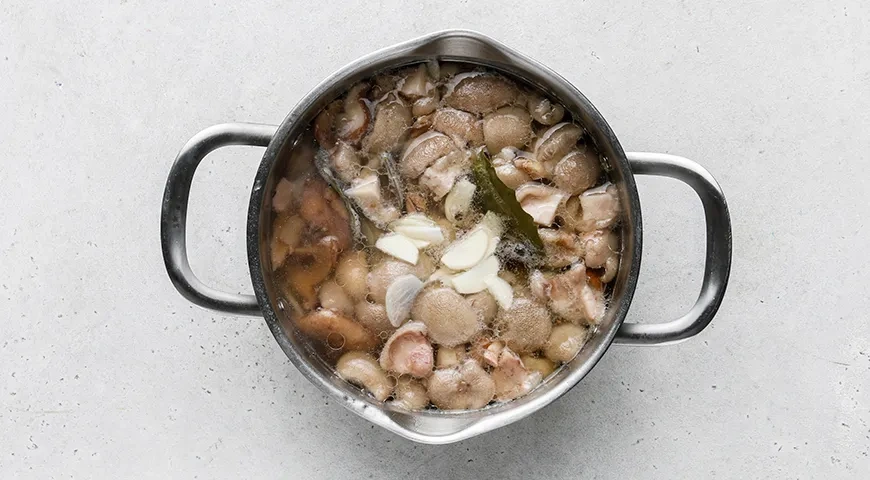 Маринованные маслята с уксусом: шаг 6