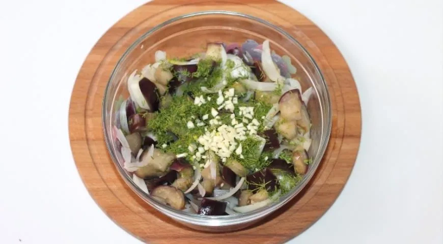 Маринованные овощи с картофелем: шаг 6