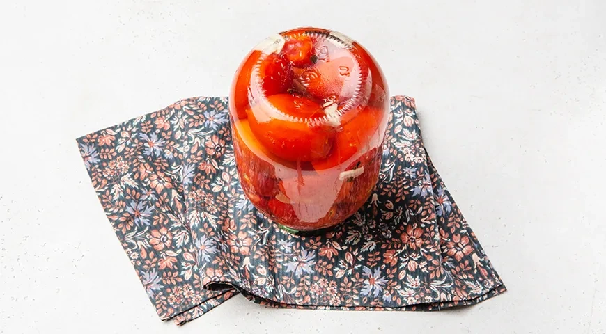 Маринованные помидоры на зиму в банках: шаг 6