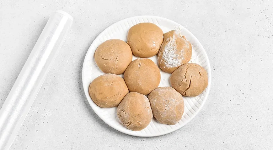 Медовик с малиной: шаг 6