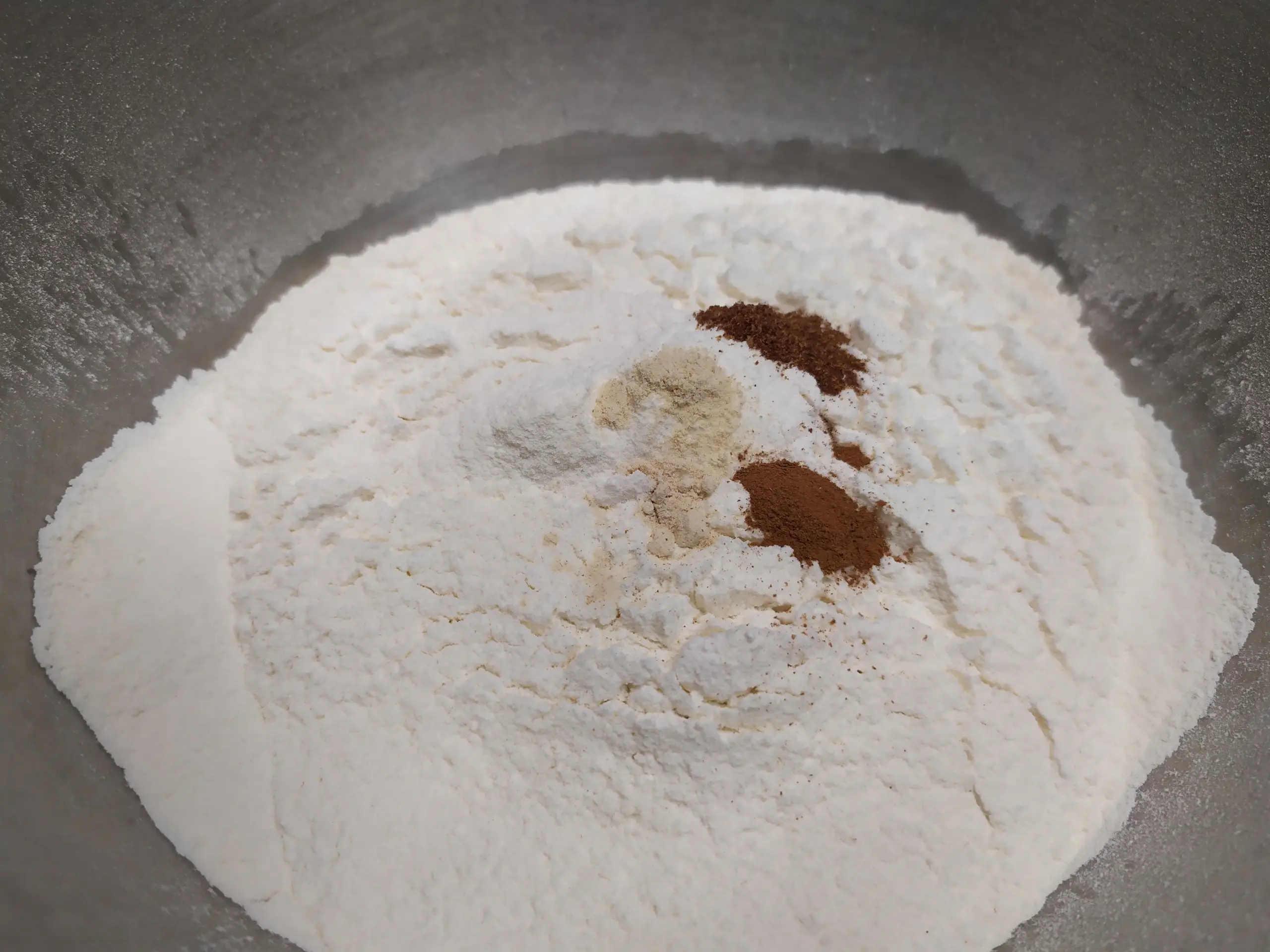 Шаг 6: Медовик в стиле naked cake