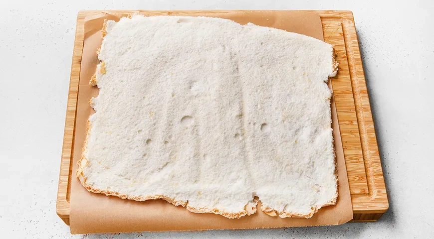 Меренговый рулет без сахара: шаг 6