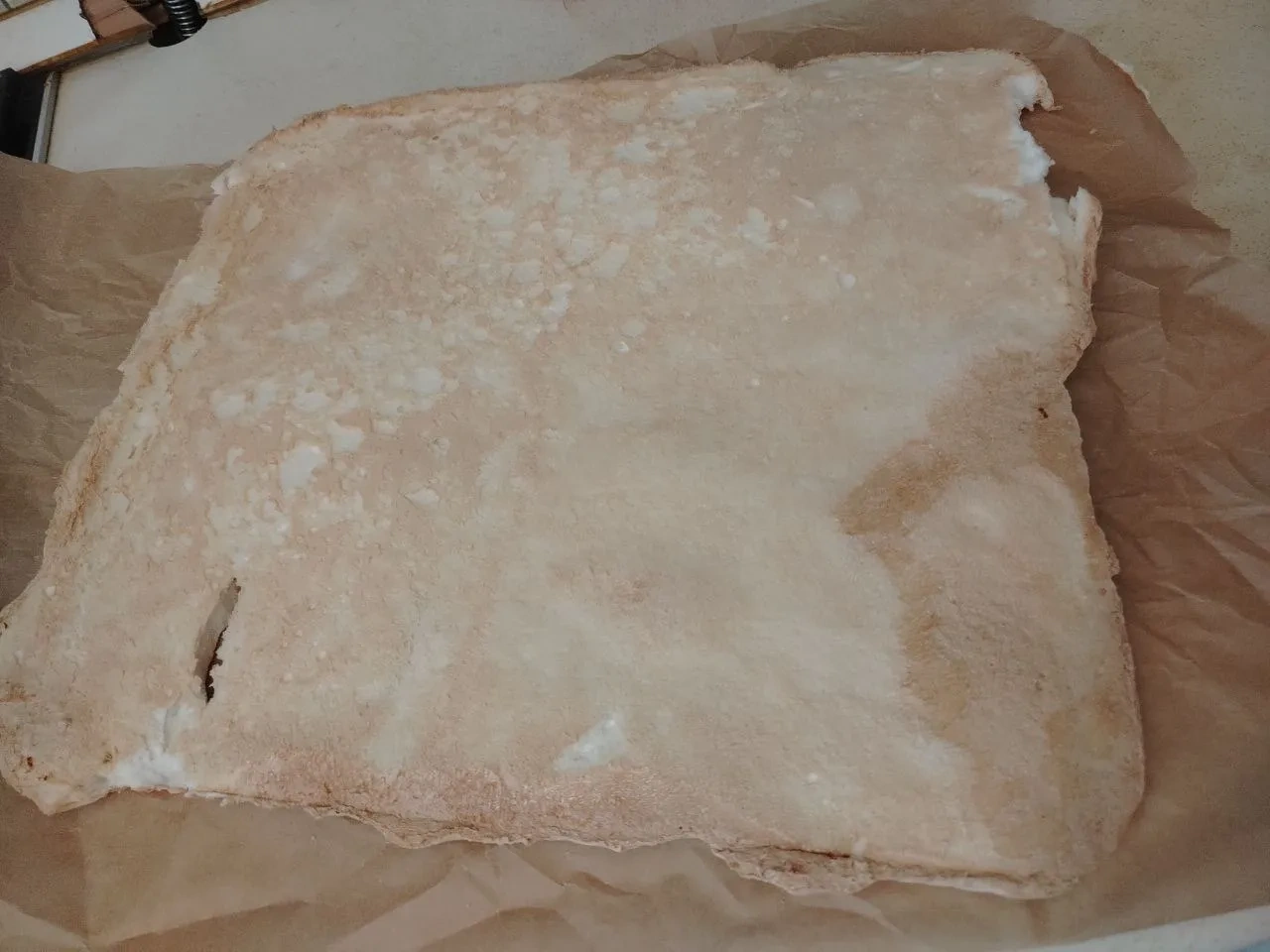 Новогодний меренговый рулет: шаг 6