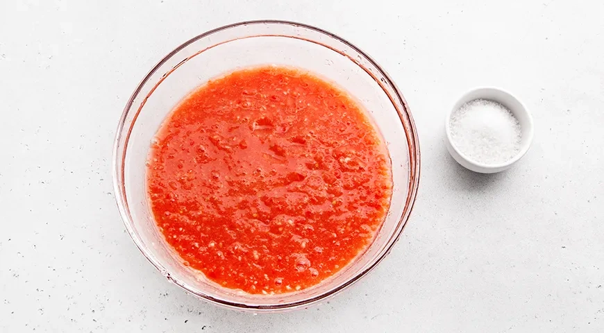 Острый Горлодер из помидоров с чесноком на зиму: шаг 6