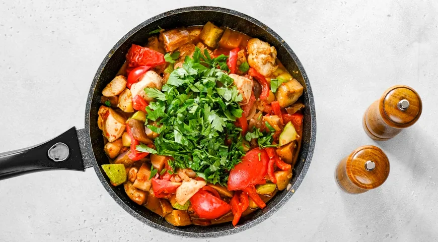 Овощное рагу с курицей и баклажанами: шаг 6