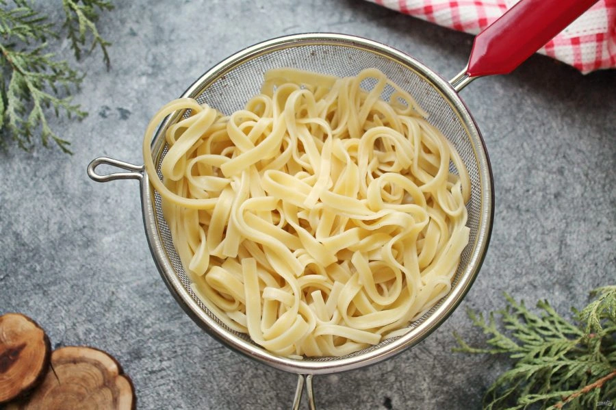 Шаг 6: Паста болоньезе классическая