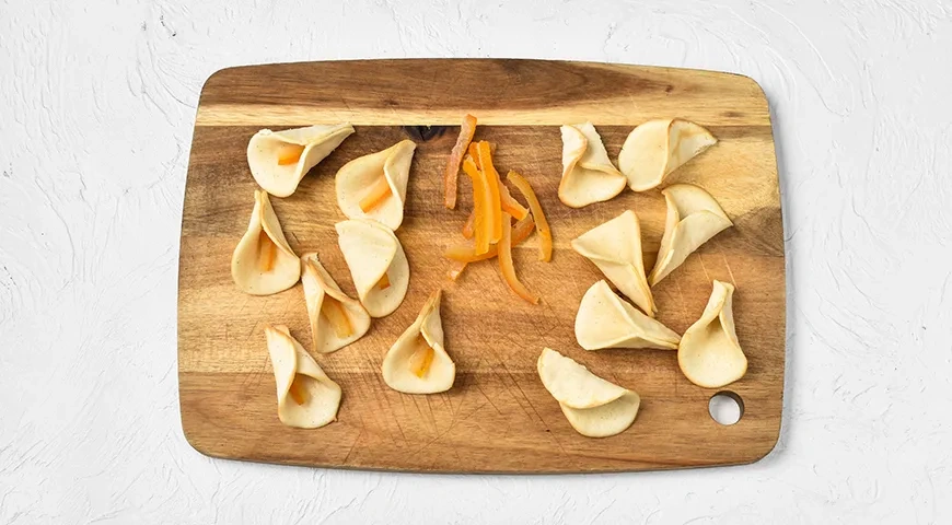 Печенье «Каллы»: шаг 6