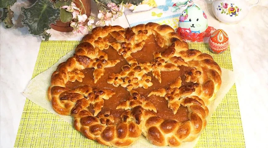 Пирог с яблочным повидлом на дрожжевом тесте: шаг 6